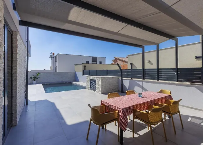 Mi By Interhome Holiday home Pula