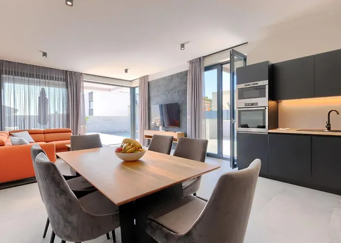 Mi By Interhome * Pula